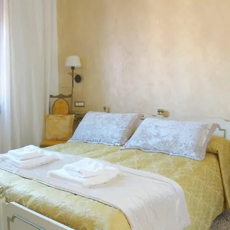 Apartmán The Golden Benátky